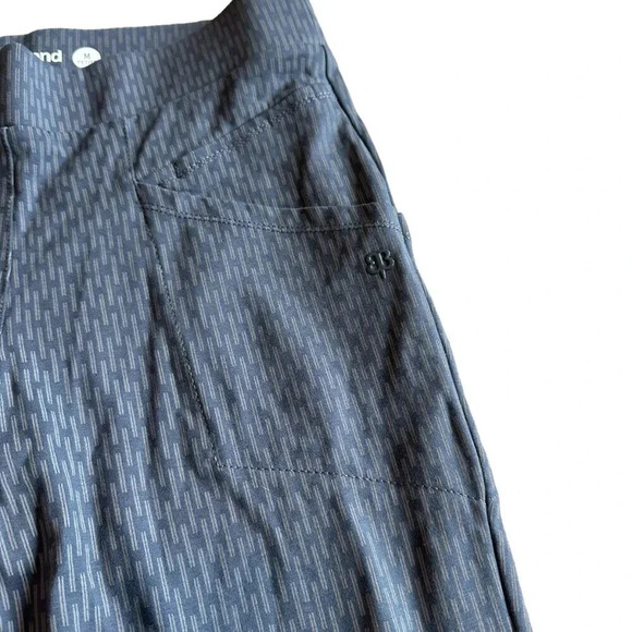 Betabrand Pull-On Blue Print Ankle Pants Casual Office Everyday Medium Petite - Picture 3 of 12